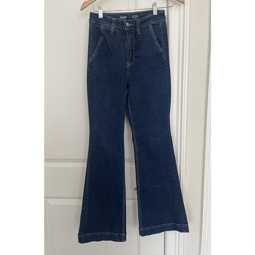 Old Navy Women's patch pocket Jeans Size 0 Flare Extra High Rise Denim Dark Blue